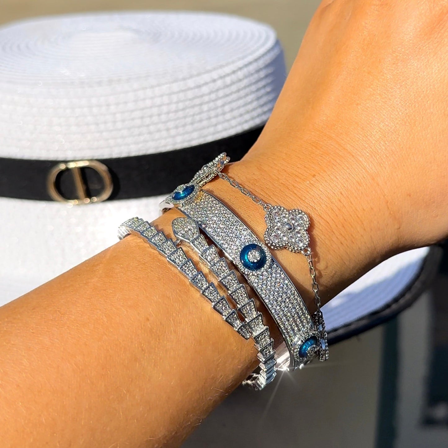 Thalia Bangle - Silver