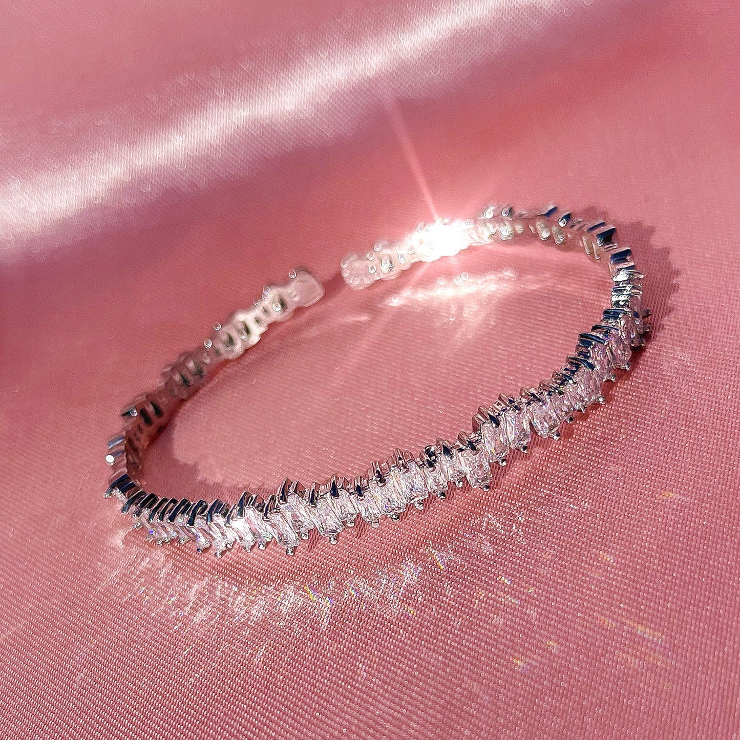 Esmè Bangle - Rose Gold