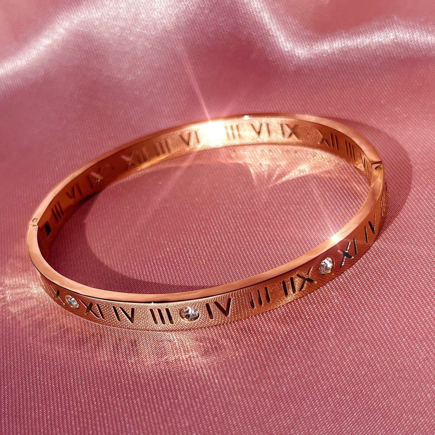 Celia Bangle - Rose Gold