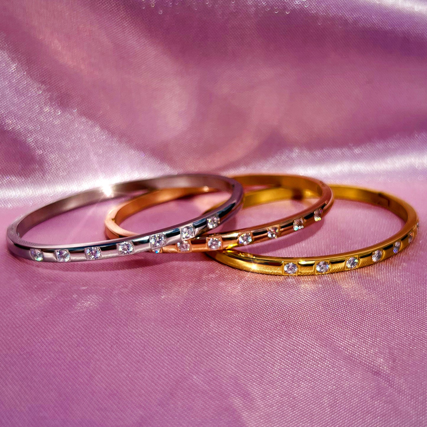Olivia Bangle - Gold