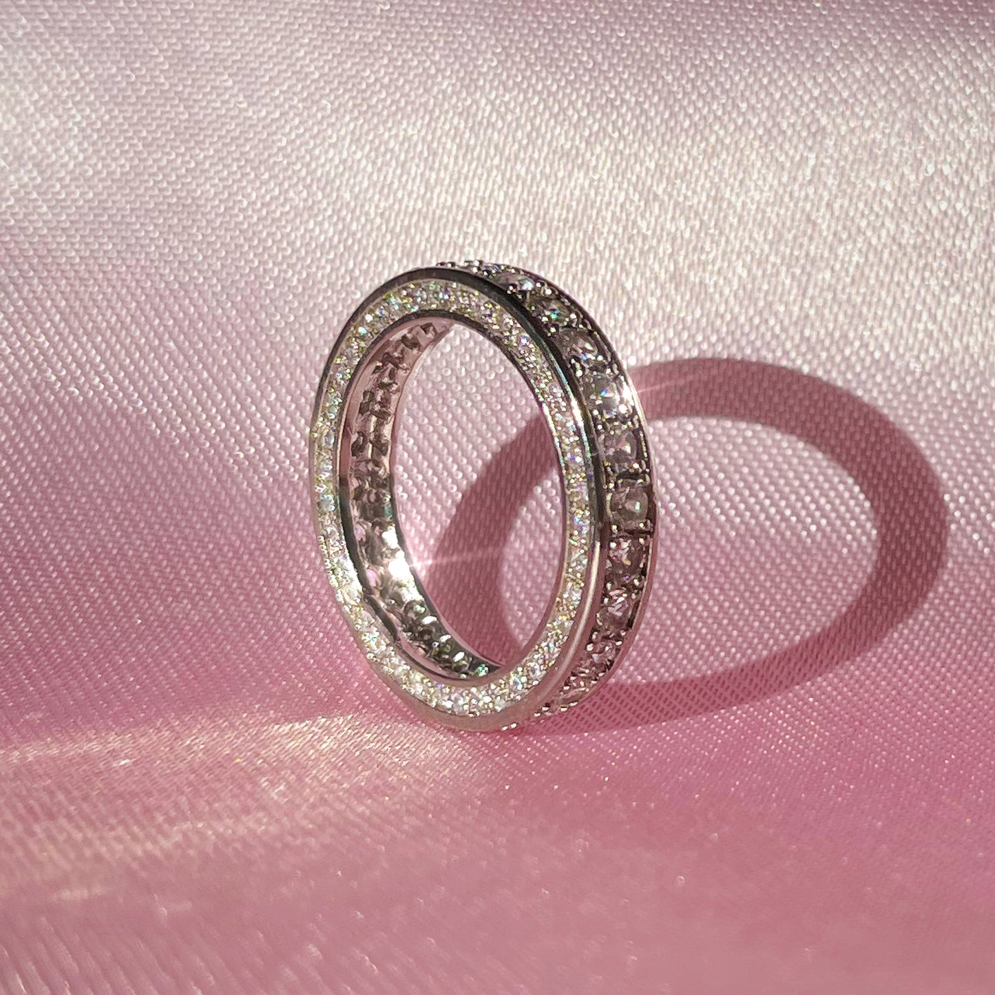 Etta Ring
