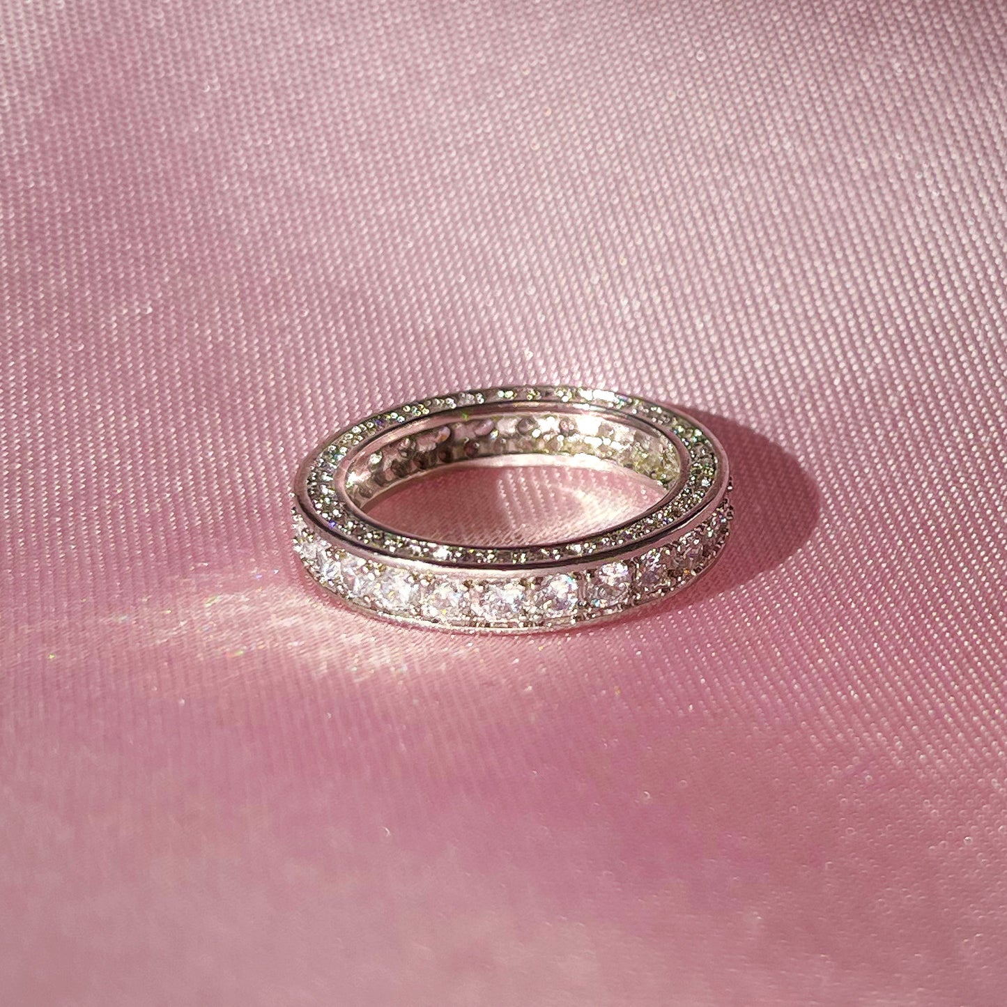 Etta Ring